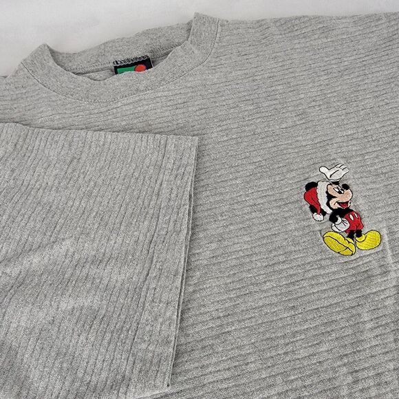 Mickey Unlimited 90's Mickey Mouse‎ T-Shirt Gray Made In USA Florida Santa Hat - Picture 1 of 7